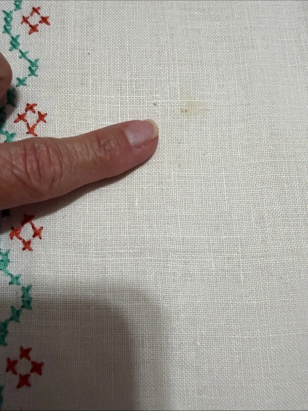 Embroidered Floral Linen Table Runner - Pink & Green